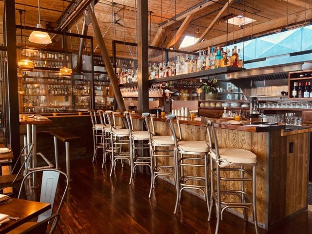 Source: Plum Bistro    Price Range  - $$  Plum Bistro is located in the Capitol Hill district of Seattle and focuses on serving local, organic, vegan and vegetarian food with a sustainable mission. They believe that eating farm-to-table and plant-based foods with almost no waste is important for our bodies and the environment. The upscale vegan dishes, chic atmosphere and excellent service will impress vegetarians and carnivores alike. They serve classic American style food that includes stand out items on the menu like sloppy-joe sliders that are made from quinoa and Spicy Mac ‘n’ Yease. Check out this neighborhood’s most loved, 100% vegan restaurant!